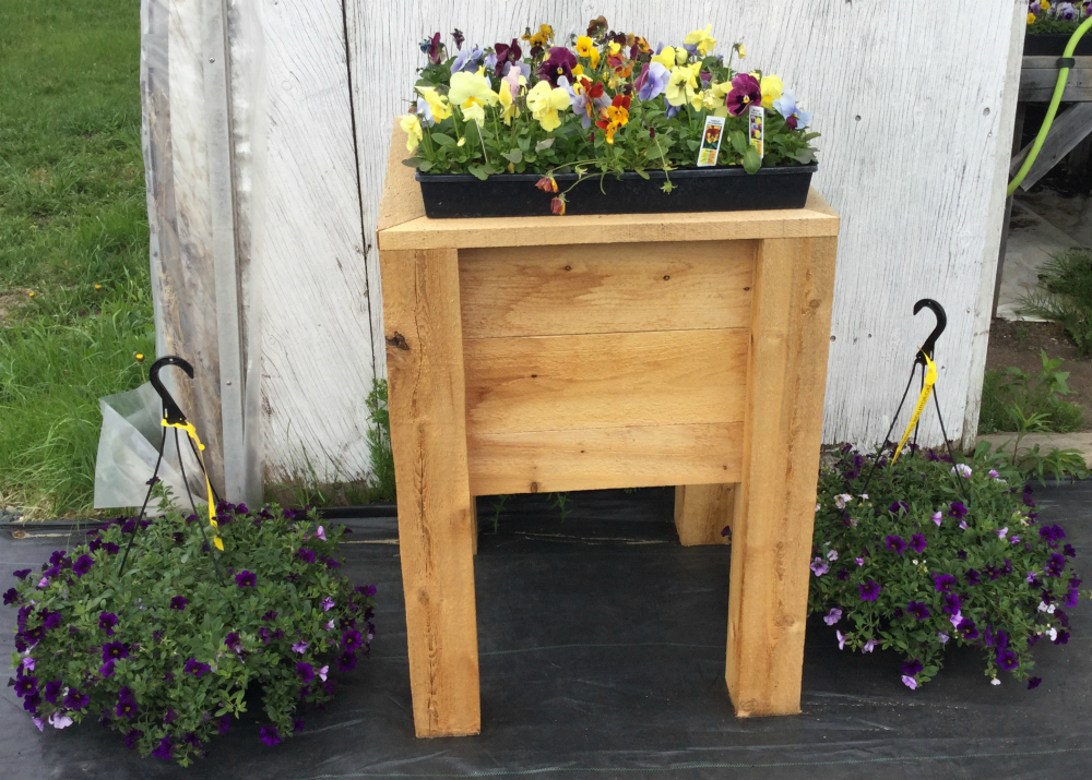 table potagère 24″ x 24″ table potagère 24″ x 24″